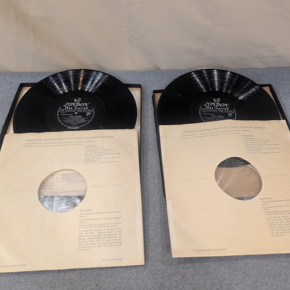 Gilbert and Sullivan HMS Pinafore London ffrr Vinyl Box Set D'Oyly Carte A 4201 - Picture 2 of 3